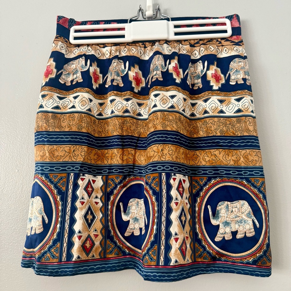 EUC Voom by Joy Han Elephant Print Boho Mini Skirt 100% Silk - Picture 4 of 7